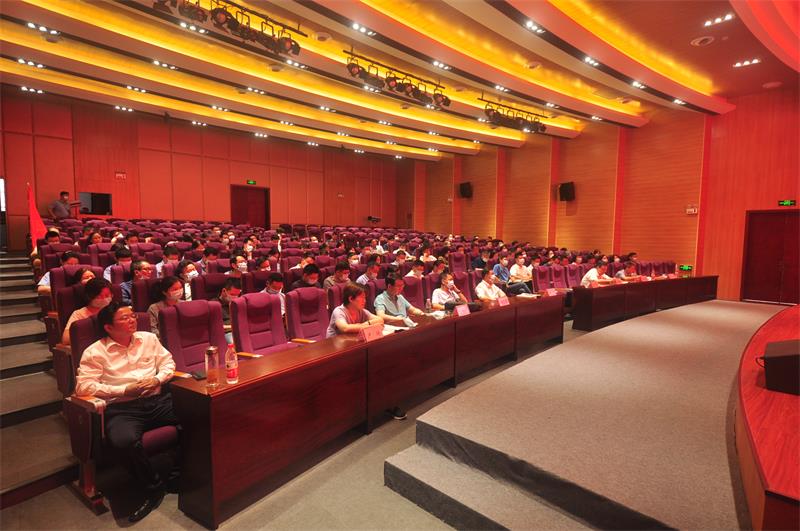 18e2999891374a475d0687ca9f989d83694117f4d3b0a