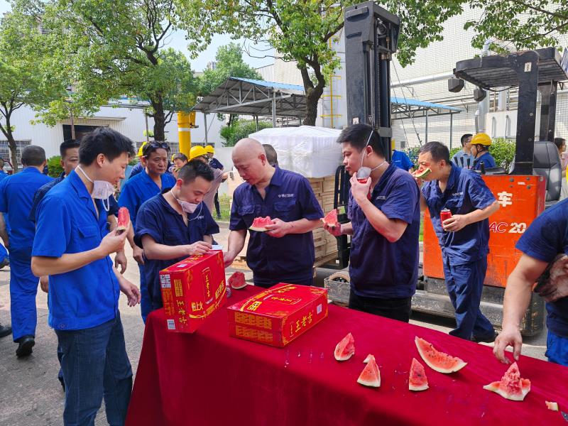 799bad5a3b514f096e69bbc4a7896cd969412c6da46c5